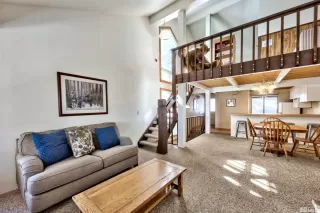 Photo #3: 240002405 Listing 