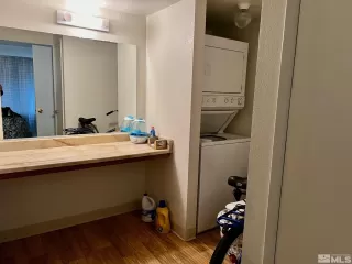 Photo #4: 240002419 Listing 