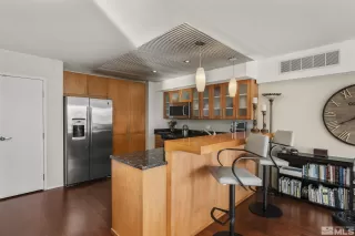 Photo #3: 240002447 Listing 