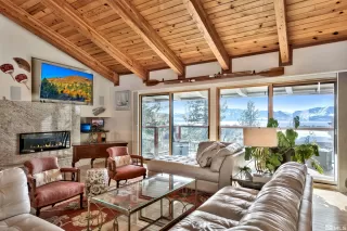 Photo #3: 240002498 Listing 