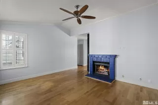 Photo #4: 240002501 Listing