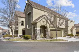 Photo #3: 240002536 Listing