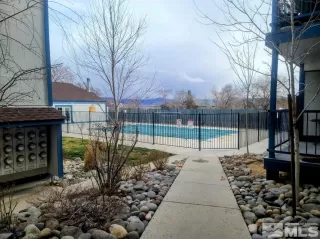 Photo #4: 240002577 Listing