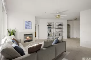 Photo #4: 240002620 Listing