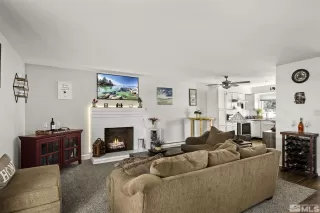 Photo #2: 240002632 Listing