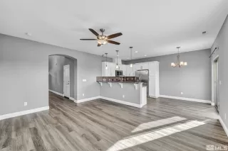 Photo #6: 240002668 Listing