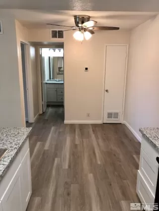 Photo #4: 240002686 Listing