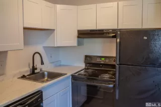 Photo #4: 240002697 Listing