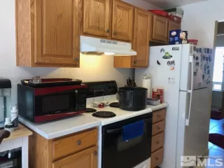 Photo #3: 240002699 Listing