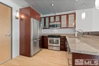 Photo #5: 240002719 Listing 