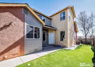 Photo #2: 240002730 Listing