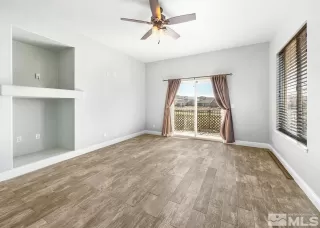 Photo #4: 240002730 Listing