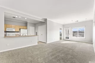 Photo #6: 240002760 Listing