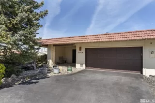 Photo #2: 240002870 Listing 