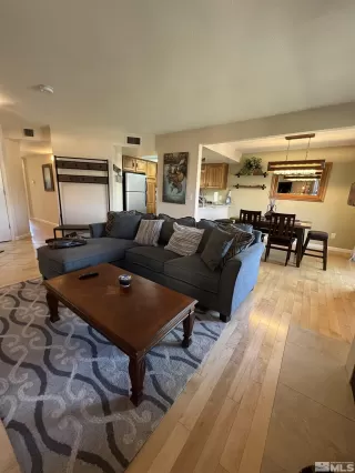 Photo #6: 240002889 Listing 