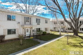 Photo #2: 240002908 Listing