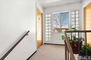 Photo #3: 240002908 Listing