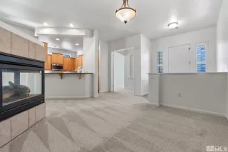 Photo #5: 240003000 Listing