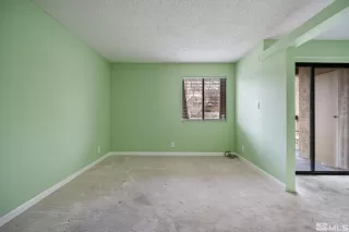 Photo #6: 240003128 Listing