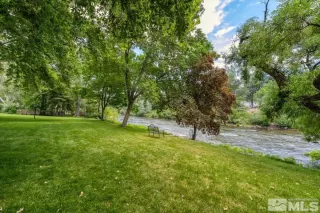 Photo #4: 240003196 Listing