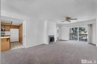 Photo #6: 240003196 Listing