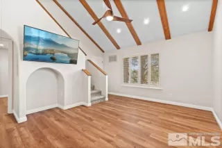 Photo #3: 240003234 Listing 