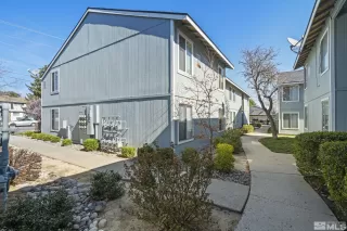 Photo #2: 240003507 Listing 