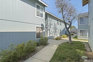 Photo #3: 240003507 Listing 