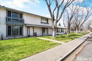 Photo #3: 240003565 Listing