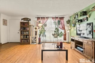 Photo #6: 240003565 Listing