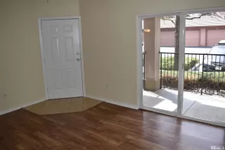 Photo #3: 240003872 Listing 