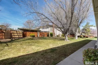 Photo #4: 240003893 Listing