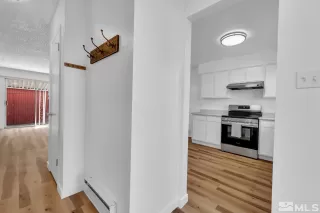 Photo #5: 240003893 Listing