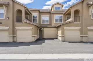 Photo #2: 240003922 Listing