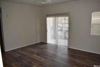 Photo #4: 240003979 Listing