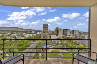 Photo #4: 240003994 Listing 