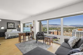 Photo #3: 240004172 Listing 