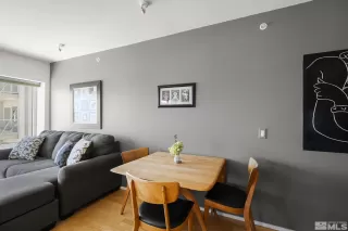 Photo #4: 240004172 Listing 