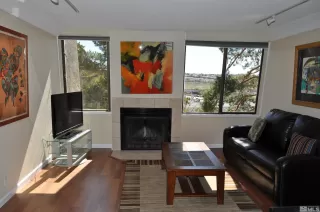 Photo #4: 240004179 Listing 