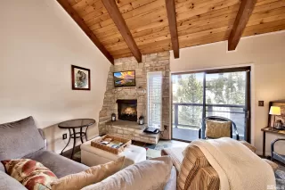 Photo #4: 240004377 Listing