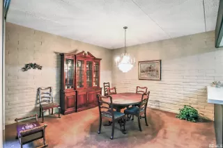 Photo #5: 240004524 Listing 