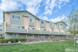 Photo #2: 240004550 Listing