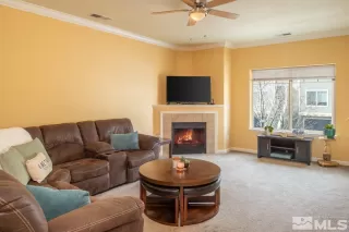 Photo #4: 240004550 Listing