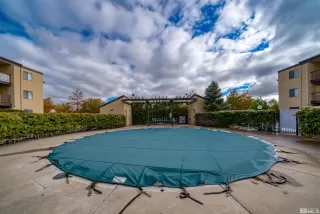 Photo #2: 240004588 Listing