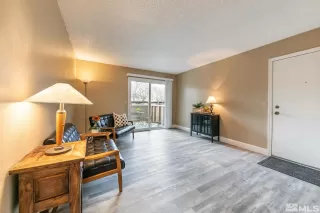 Photo #6: 240004613 Listing