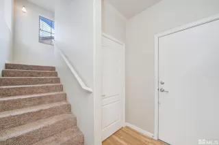 Photo #3: 240004688 Listing