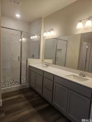 Photo #6: 240004719 Listing