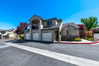 Photo #3: 240004805 Listing