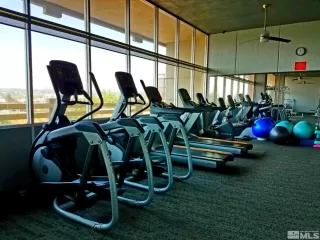 Photo #2: 240004840 Listing 