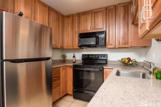 Photo #2: 240004841 Listing 